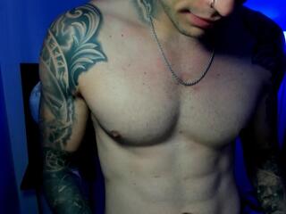 Derek Muller — flirt4free