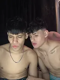 Boys_Eyes — 在 stripchat 直播的网络摄像头模特