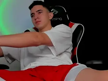 Naranjo_s06 — Stripchat stream photo (Aug 2023)