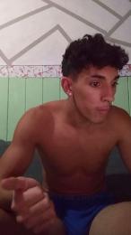 munir19001 — 在 cam4 直播的网络摄像头模特