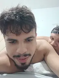 CarlosMenino24 — 在 stripchat 直播的网络摄像头模特