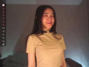 _vi_vi_ — Chaturbate stream photo (Mar 2026)