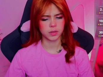 CoralineJones — 在 bongacams 直播的网络摄像头模特