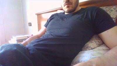 alvarodebcn — Cam4 stream photo (Mar 2026)