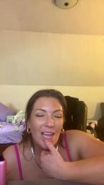 NicholeRain — 在 cam4 直播的网络摄像头模特