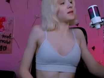 _sabrina_moore — Chaturbate stream photo (May 2026)
