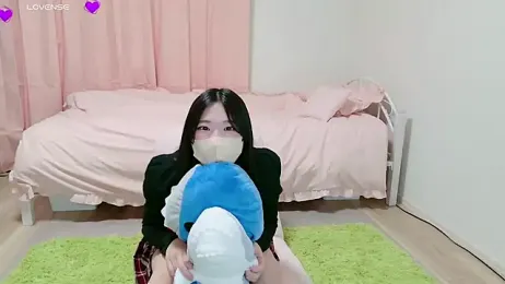 suzuuuuu — Stripchat stream photo (Dec 2024)