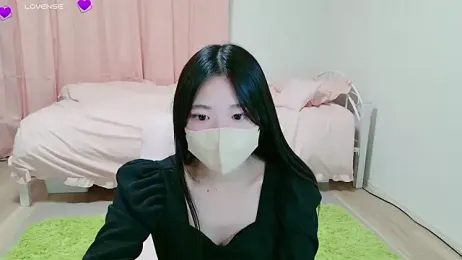 suzuuuuu — Stripchat stream photo (Dec 2024)