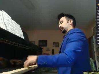 king7045 — 在 chaturbate 直播的网络摄像头模特