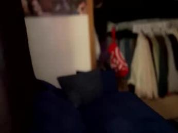 sunflowerxo — 在 chaturbate 直播的网络摄像头模特