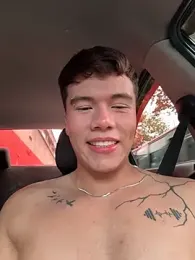 Logan_smith1 — 在 stripchat 直播的网络摄像头模特