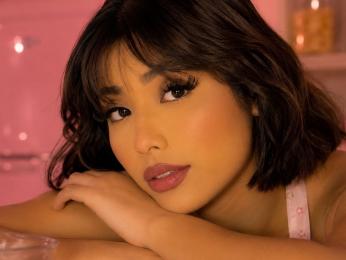 CorinaBaker — livejasmin