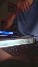 anonimopvv — 在 cam4 直播的网络摄像头模特