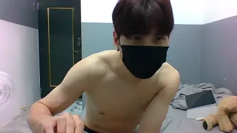 xunyuuu — Stripchat stream photo (Mar 2026)