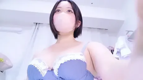 Hinata_Sun — 在 stripchat 直播的网络摄像头模特