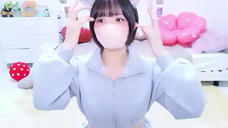 Hinata_Sun — 在 stripchat 直播的网络摄像头模特