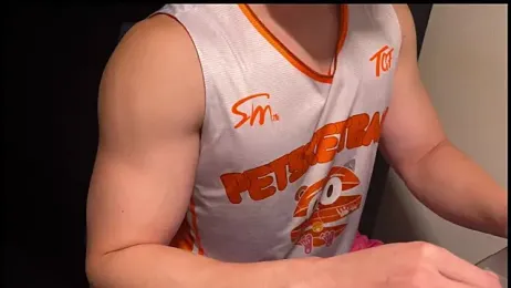 hao105 — 在 stripchat 直播的网络摄像头模特