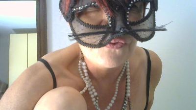 elizabeth10 — Cam4 stream photo (Aug 2026)