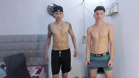 Santy_Stump — 在 stripchat 直播的网络摄像头模特