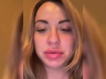 HollyDoll — Bongacams stream photo (Jul 2025)