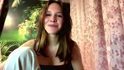 LeishaGrueber — 在 cam4 直播的网络摄像头模特