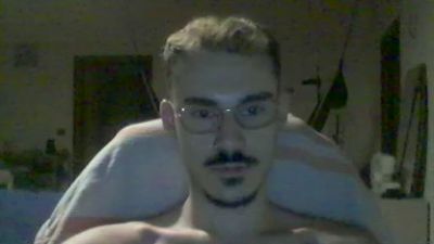 br0k3nSyst3m — 在 cam4 直播的网络摄像头模特