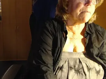 _sunshine__ — Stripchat stream photo (Apr 2026)