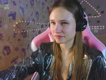 Armura — 在 bongacams 直播的网络摄像头模特