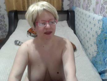 CrazzyBitch — Bongacams stream photo (Apr 2026)
