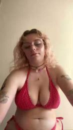 Emy_2002 — 在 cam4 直播的网络摄像头模特