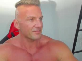 fuckinghotman — Chaturbate stream photo (Apr 2025)