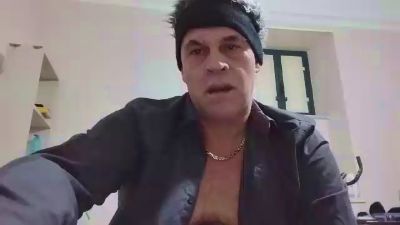 capamapom — Cam4 stream photo (Dec 2025)