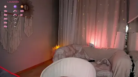 MilliMouse — Stripchat stream photo (Mar 2026)