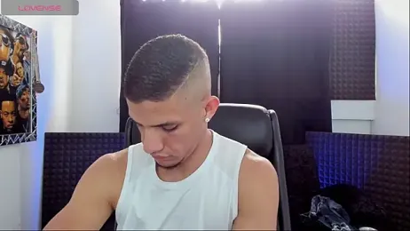 jhonnysnow17 — stripchat