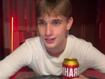 mason_gallagher — 在 chaturbate 直播的网络摄像头模特