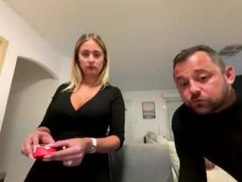 hollyandelon — Chaturbate stream photo (Feb 2026)