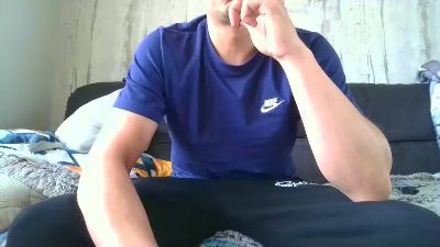 mathias905 — Cam4 stream photo (Apr 2026)
