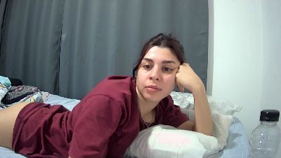 Violetazeiin — Cam4 stream photo (May 2026)