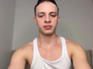 Walker Brown — flirt4free