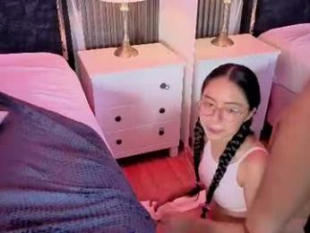 i_m_emma — 在 chaturbate 直播的网络摄像头模特