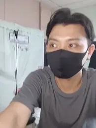 steadypls — 在 stripchat 直播的网络摄像头模特