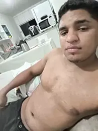 Boy_zi — Stripchat stream photo (Aug 2026)