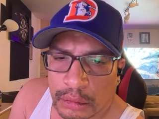 jsexy69lt — 在 camsoda 直播的网络摄像头模特