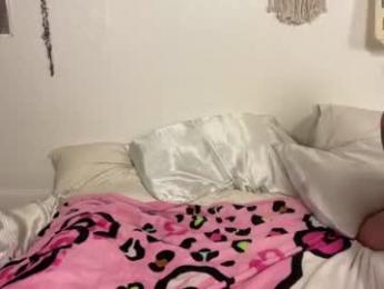 lyracyrus — Chaturbate stream photo (Jul 2026)