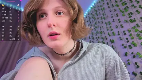 c0ralynx — 在 stripchat 直播的网络摄像头模特