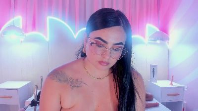 sofiia_carson — 在 cam4 直播的网络摄像头模特