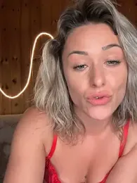 petrouchkaaa_ — Stripchat stream photo (Mar 2026)