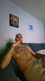 Pisciatoreserio — Cam4 stream photo (Feb 2026)