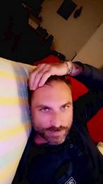 sborrone1980 — 在 cam4 直播的网络摄像头模特