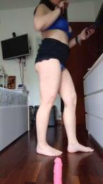 lyv80 — 在 cam4 直播的网络摄像头模特